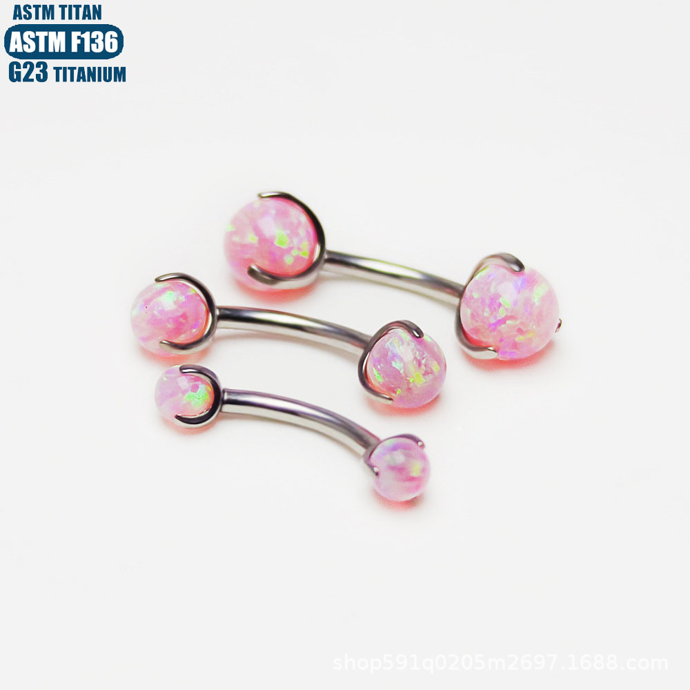 16G labret stud size and finish detail