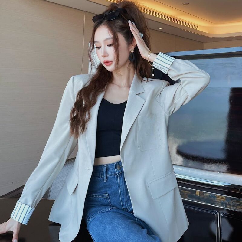 Shenzhen Nanyou Classy Original Single LW Home 2023 Early Autumn Silhouette Tailoring Sleeves Curled Design Thin Blazer