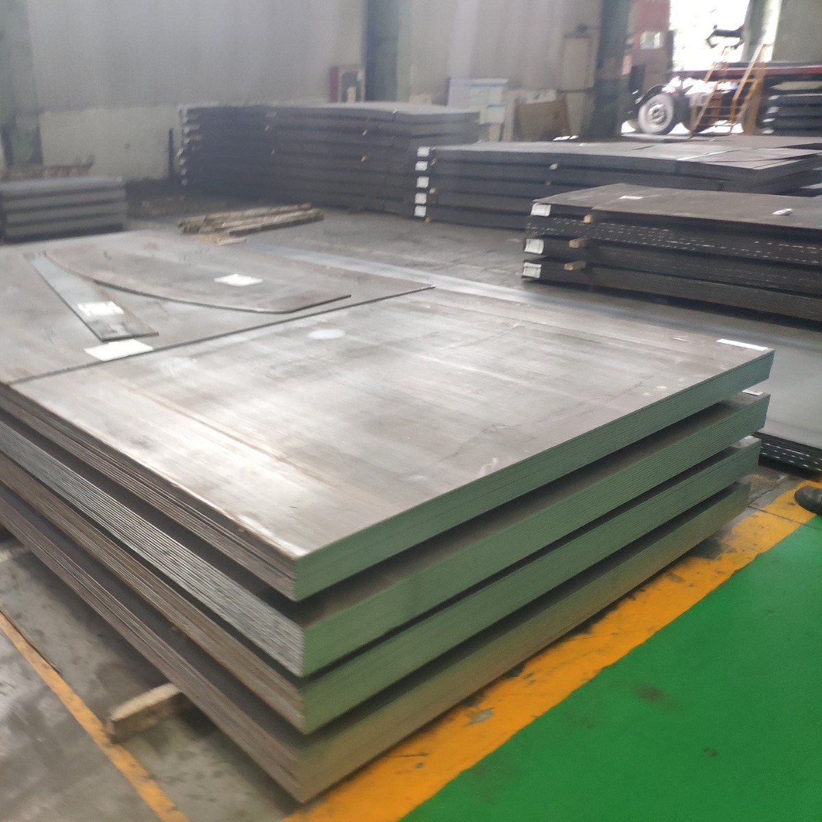 涟钢现货NM500耐磨钢板矿山机械推土机挖掘机铲斗NM400NM500钢板