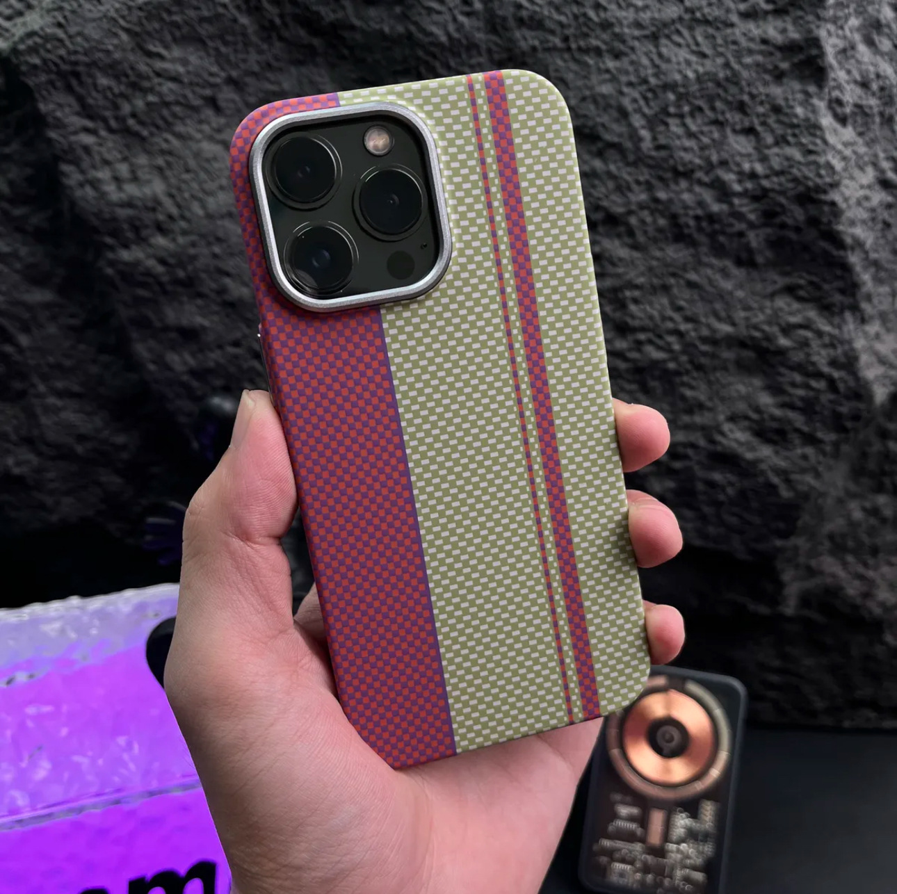 Magnetisk blomster telefoncover til iphone 16 pro max mat_voghion.com