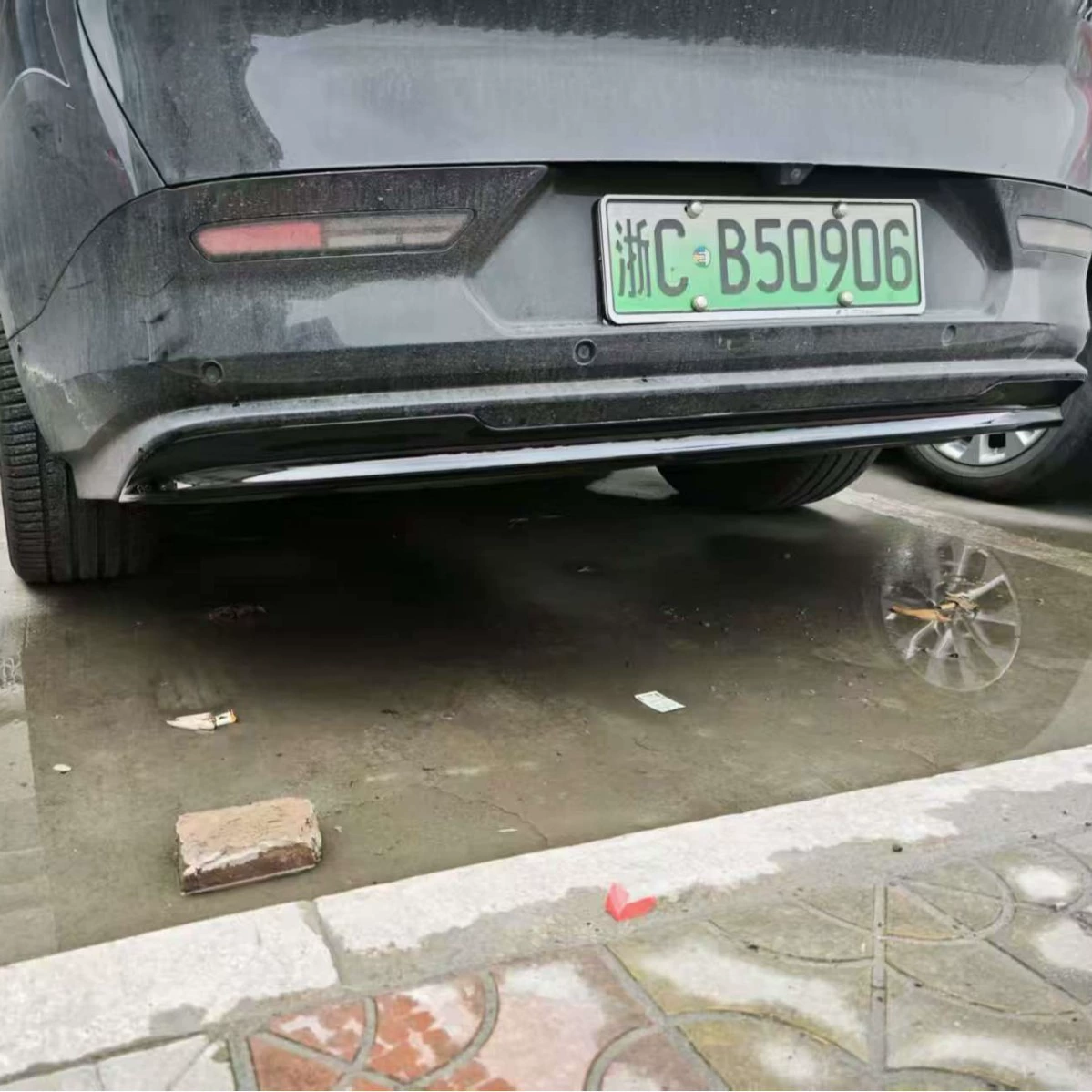 Подходит для чернения заднего бампера JKC 7X.