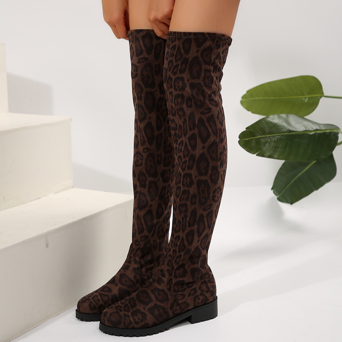 Plus-size over knee elastic boots Women's flat thigh-high winter boots_voghion.com
