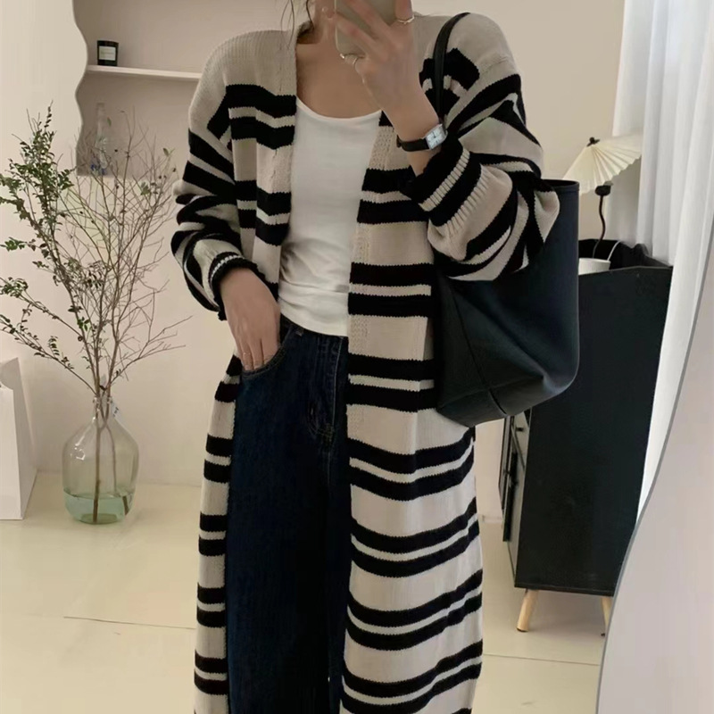 24 invierno Puyuan coreano suéter largo a rayas sueltas abrigo de mujer otoño invierno nuevo retro
