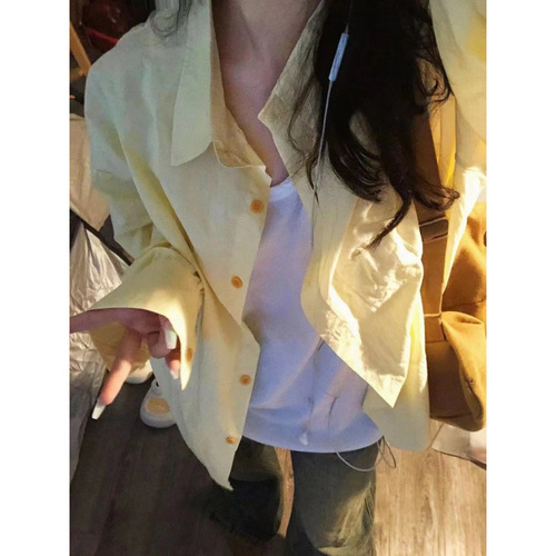 Spring 2025 Japanese-style sweet cream yellow women's student loose matchable slimming top for outerwear