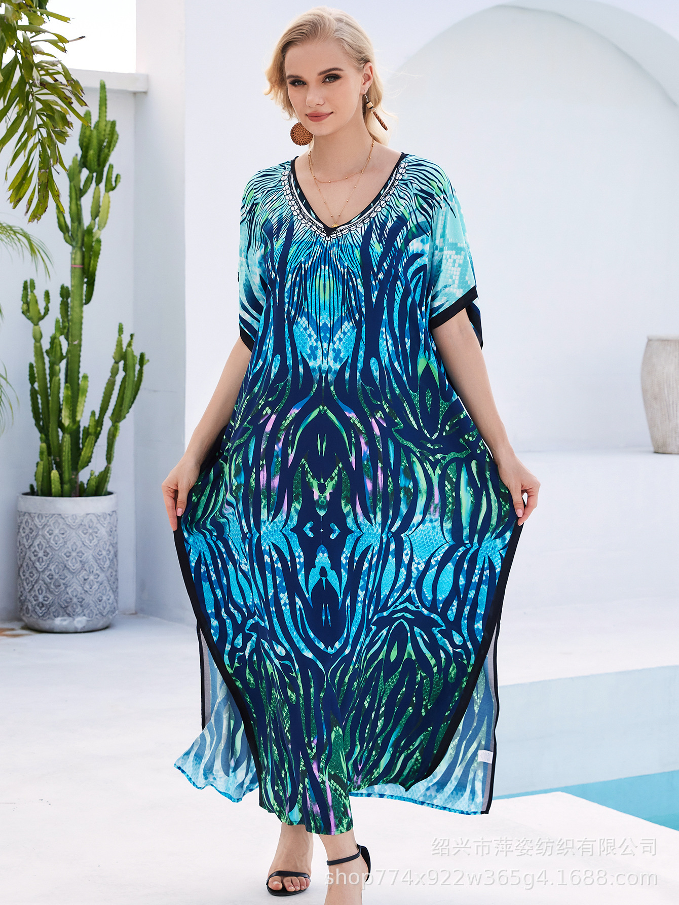 Camiseta de playa de algodón impresa de posicionamiento suelta vestido de vacaciones camisa protector solar bikini camisa AT603