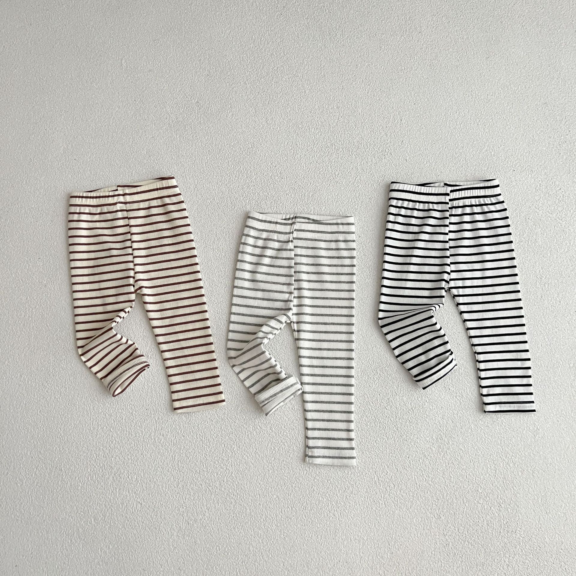 Leggings para bebés 2025, ropa de otoño e invierno para niños y niñas, pantalones estilo coreano, prendas de abrigo, mallas, pantalones para recién nacidos.