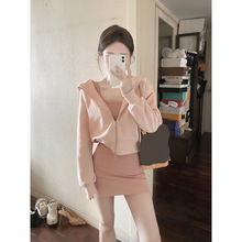 春装搭配一整套小个子盐系轻熟甜辣风卫衣外套吊带连衣裙两件套装