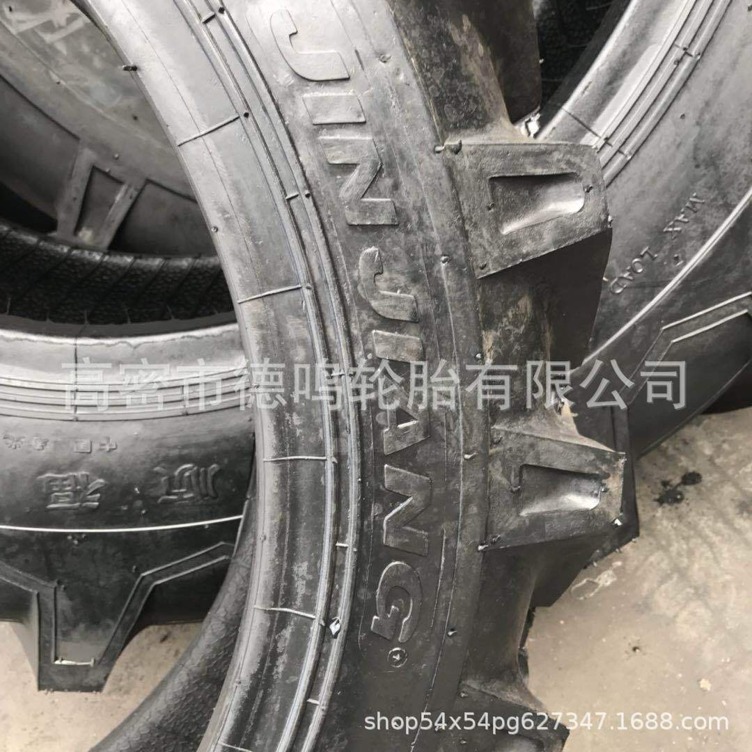 8.3-20 8.3-22 8,3/14,9/15-24 neumático del tractor de la espiga