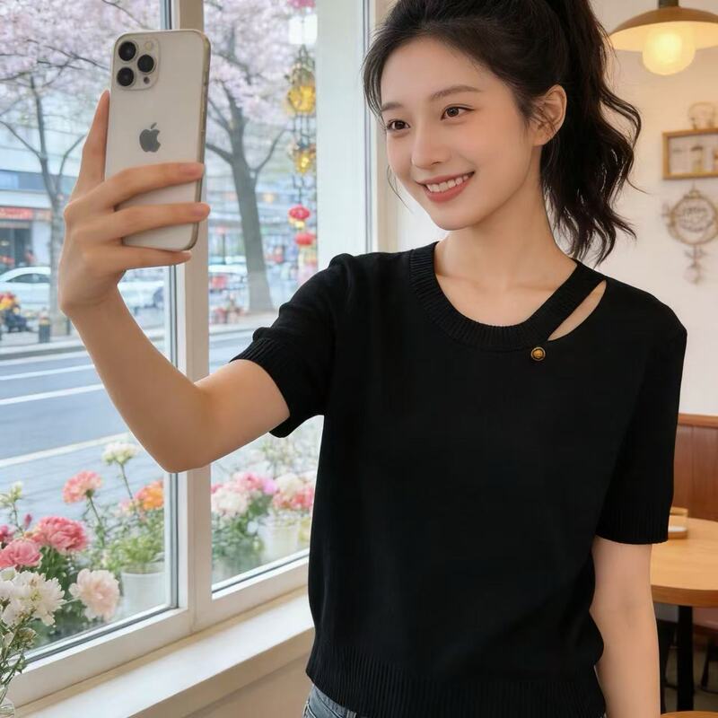 French-Style Pure Desire Round-Neck Hollow-Out T-Shirt for Women, 2026 Spring/Summer New High-End Short-Sleeve Elegant Knit Top Trendy French-Style Pure Desire Round-Neck Hollow-Out T-Shirt for Women, 2026 Spring/Summer New High-End Short-Sleeve Elegant Knit Top Trendy