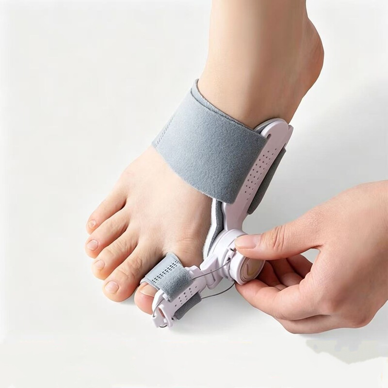 Adjustable Thumb Separator with Rotating Knob, Unisex Big Toe Separator Adjustable Thumb Separator with Rotating Knob, Unisex Big Toe Separator