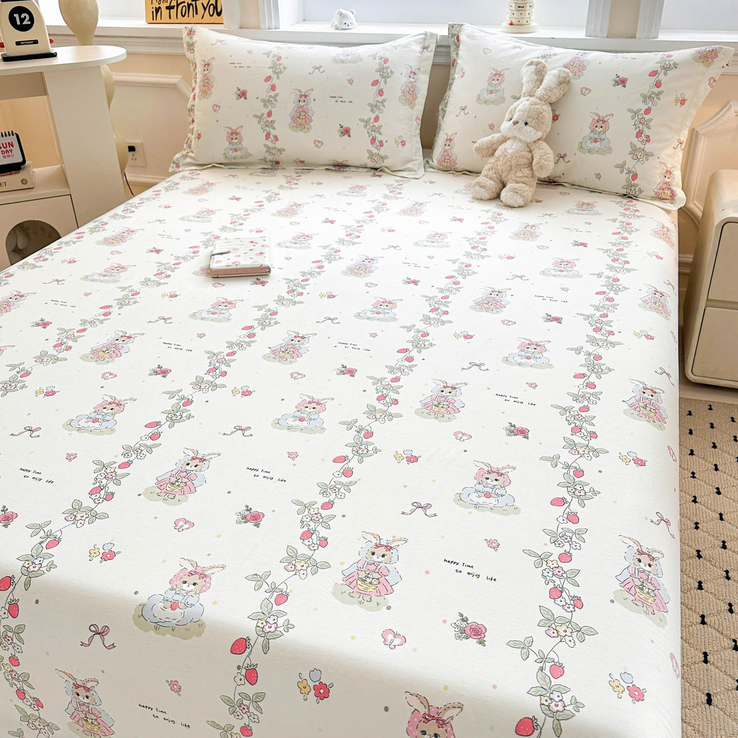 Cama de algodón fresco, sábanas de tres piezas, cubierta de cama de dormitorio de algodón, colchón Simmons, cubierta de cubierta protectora integral.