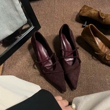 2025秋季新款气质绒面尖头小猫跟单鞋女法式百搭复古女鞋子高跟鞋