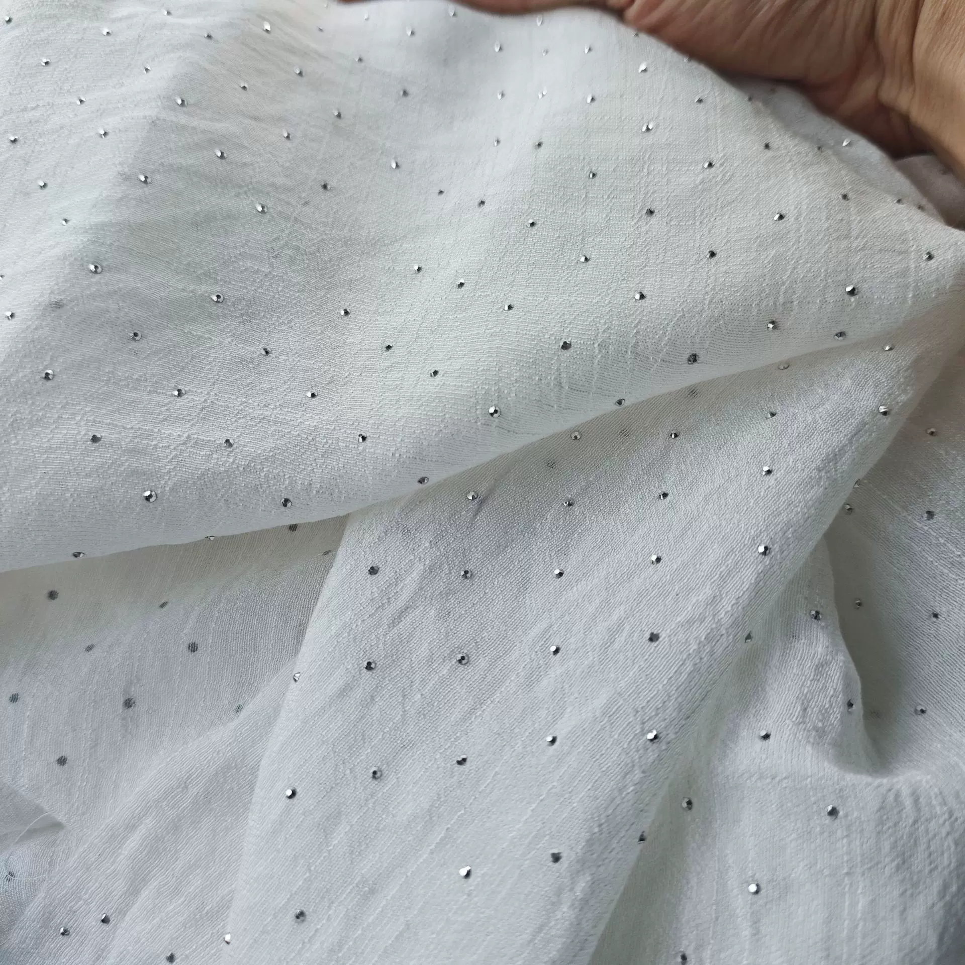 竹节布烫钻面料现货优惠衬衫格子汉服童装女装头饰帽子连衣裙