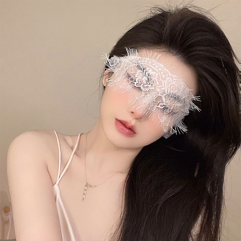 Black Lace Edge Blindfold with Hollow Veil, Sexy Eye Mask, One Size — detail image 3