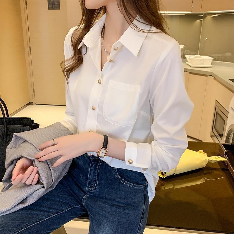 春と秋の新商品のシフォンの白いシャツの女性の長袖のゆったりとした職業服のシャツのデザイン感があります。|undefined