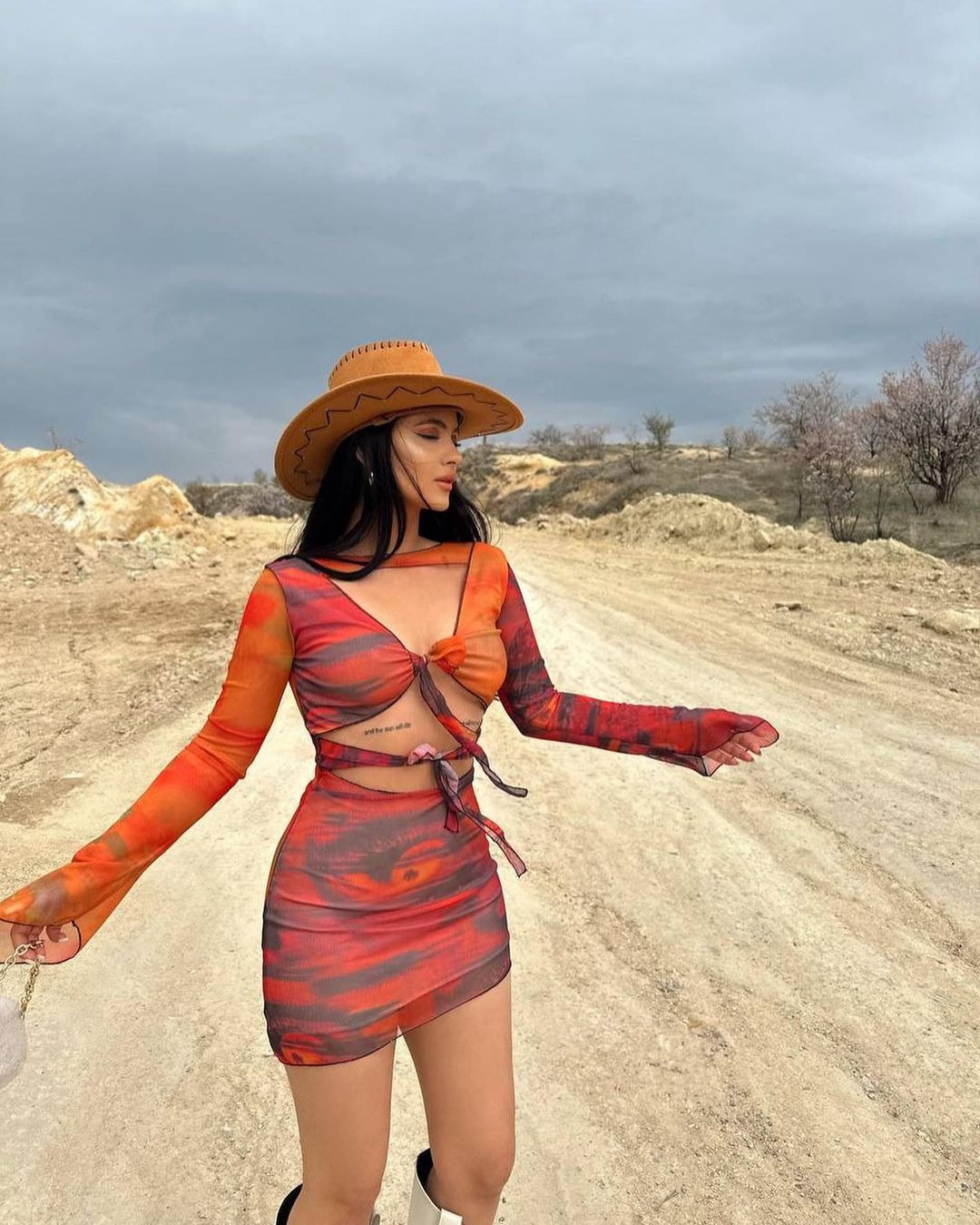 2e27cdc955f66f6a94134ec75968e6