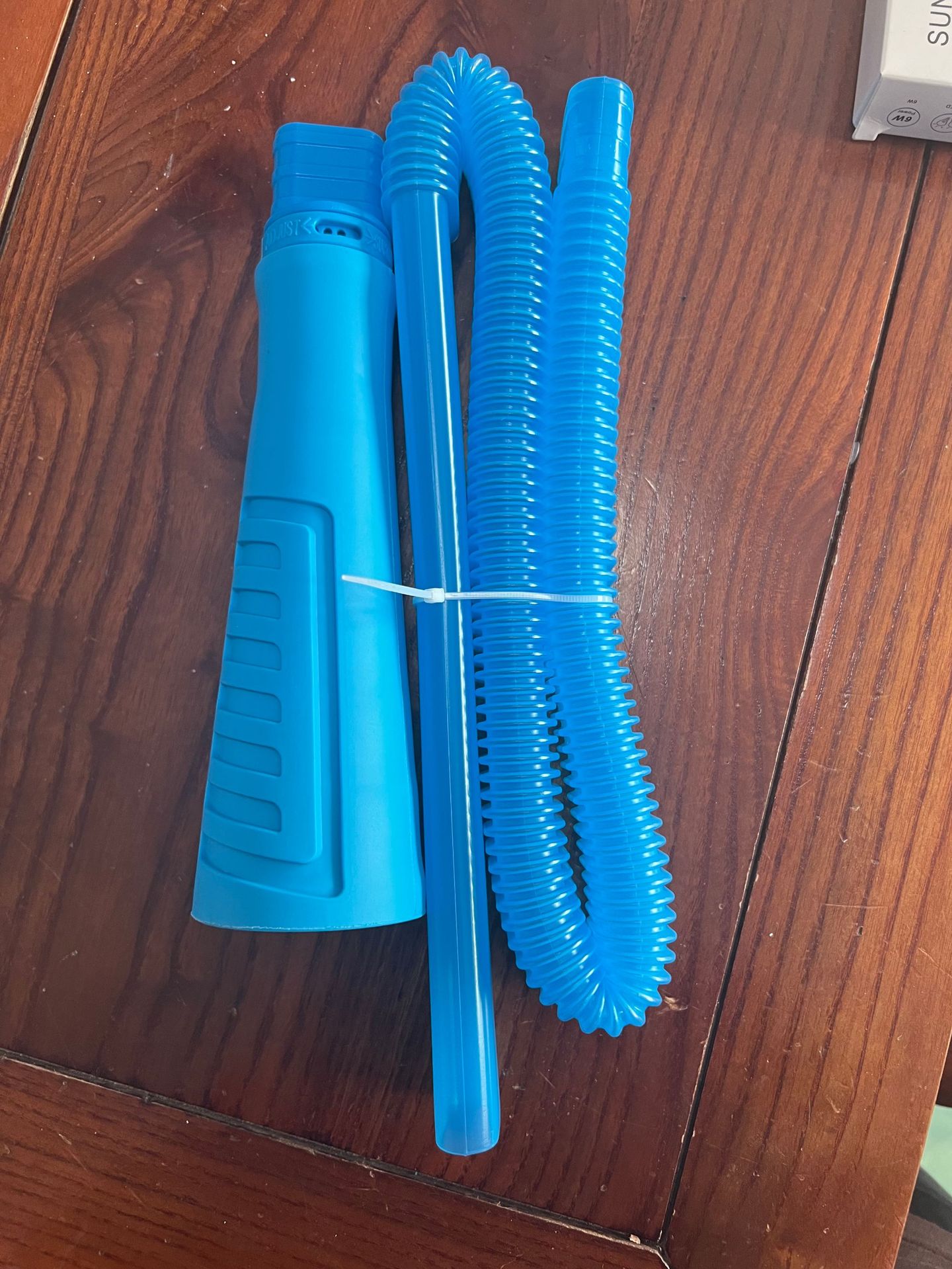 Lint Lizard Suction Device 1