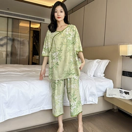 女士家居服;睡裙;睡袍、浴袍