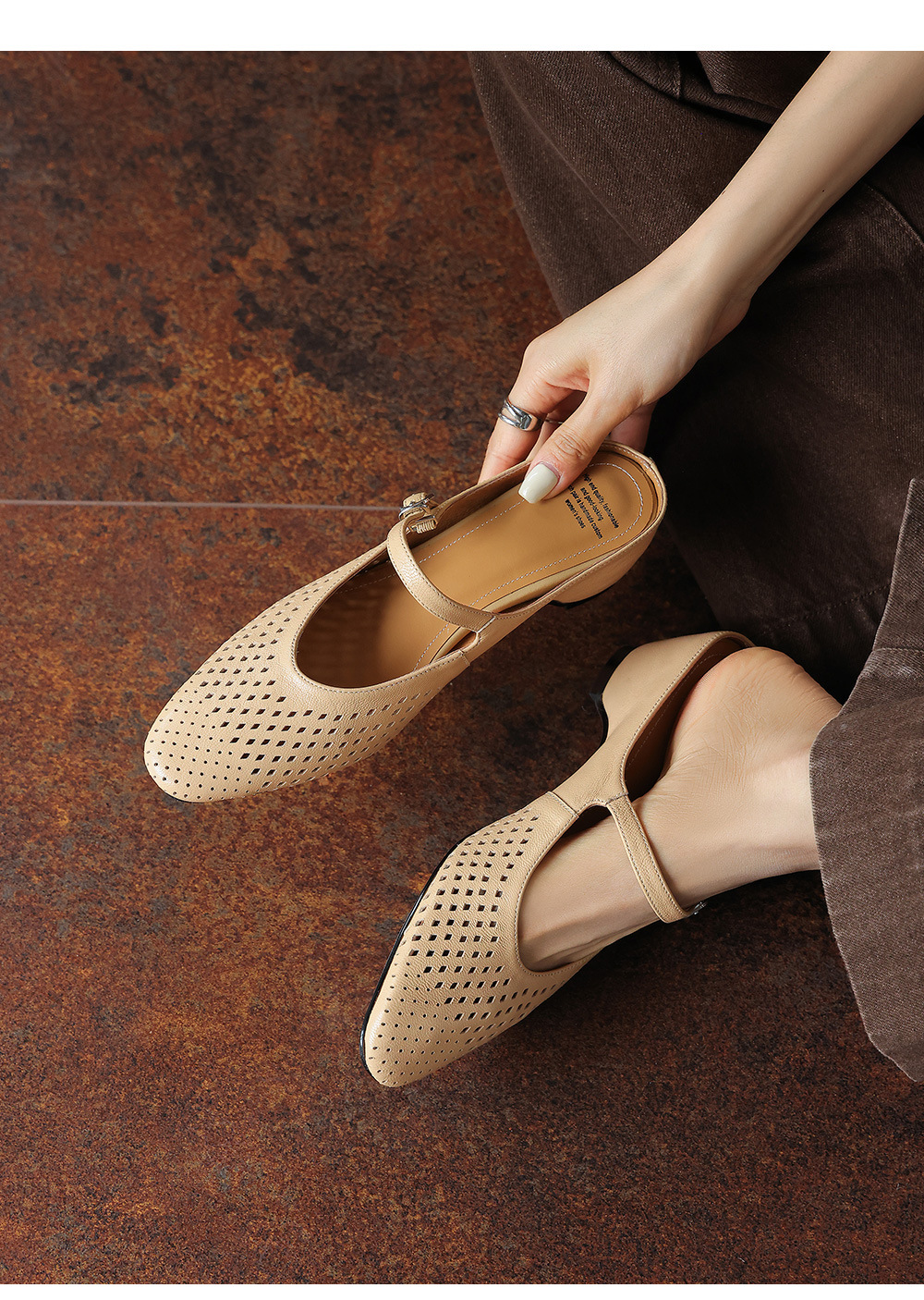 Sandal cao gót nữ hở mũi quai ngang gót 6 cm — đen chi tiết 5