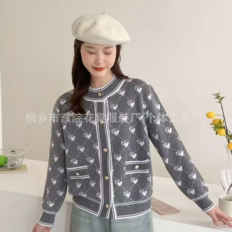 跨境妈妈装经典款 开衫毛衣圆领爱心满印针织单排金属纽扣外套女|undefined
