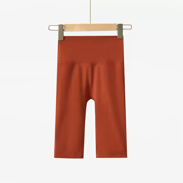 Brown red