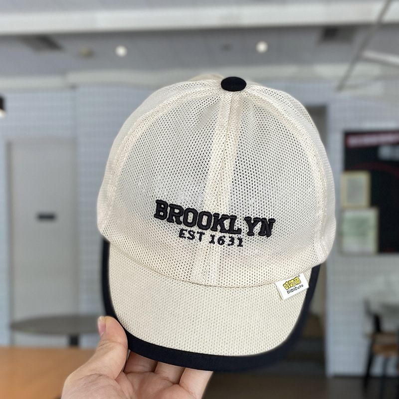 Gorra de Béisbol con Malla para Niños de Mezcla de Algodón, Transpirable y Protección Solar