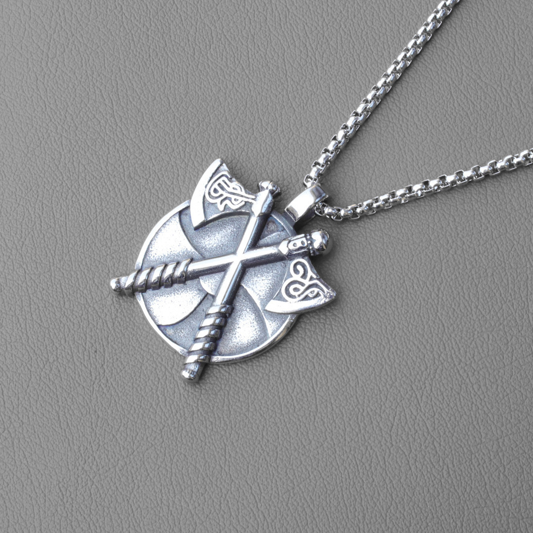 Collana vichinga vintage con ciondolo doppia ascia in acciaio_voghion.com