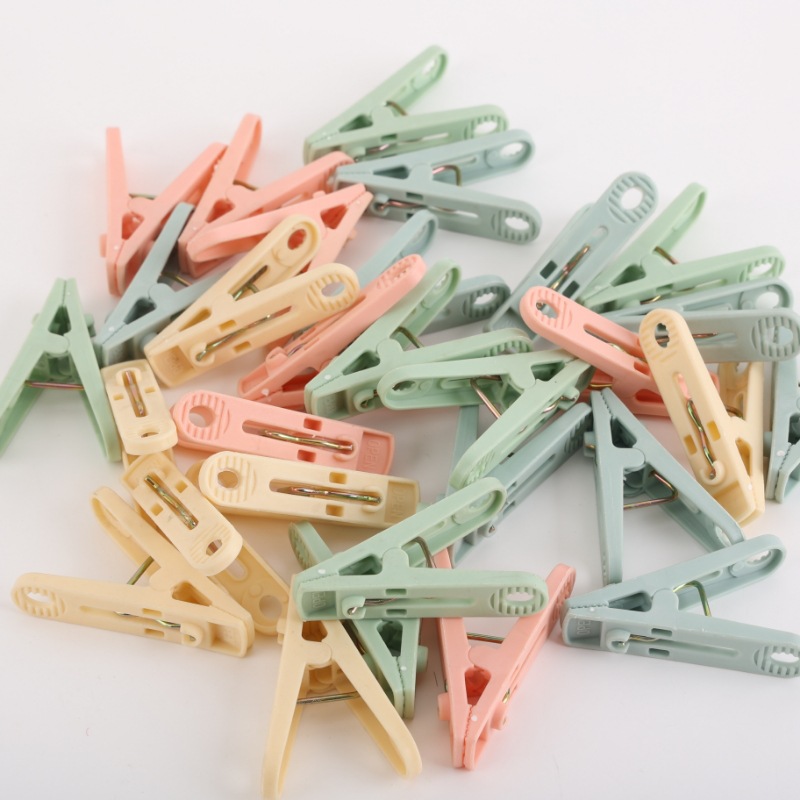 Clip de almacenamiento de ropa de plástico grueso para bocadillos a prueba de viento antideslizante para el dormitorio de los estudiantes en casa Clip de secado al por mayor