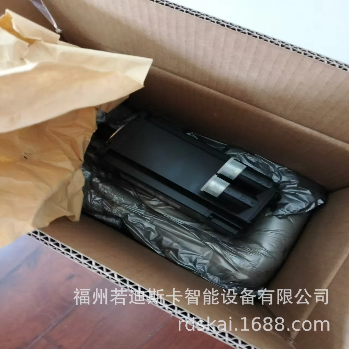 原装贝加莱伺服电机8LSA44.DB060S100-3/8LSA44.DB060S200-3系列