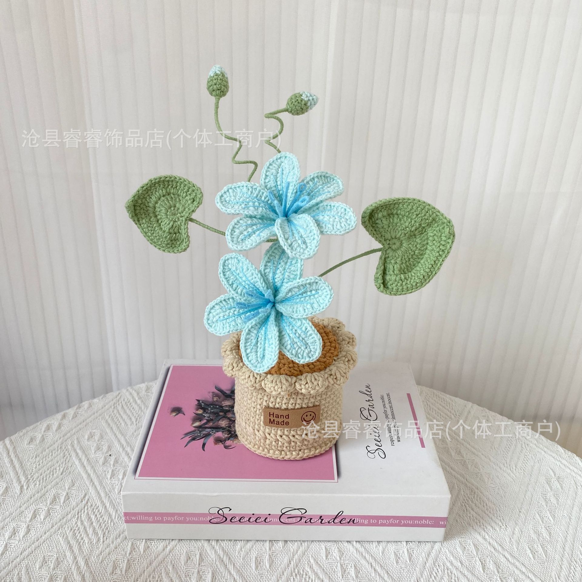 Flores artificiales transfronterizas, productos terminados de Amazon, adornos de lirio de los valles hechos a mano, rosas tejidas con hilo, adornos de bonsái para escritorio