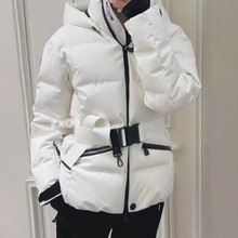 ����Ů�b�ɿ�2025������ѩ�������Bñ��q��Ů���Z�q���L��ˮ����