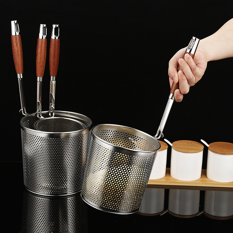 Yongsi Flour Sieve Filter Mesh Stainless Steel Perforated Strainer Spicy Hot Pot Wooden Handle Skimmer Kitchen Strainer Filter Grid