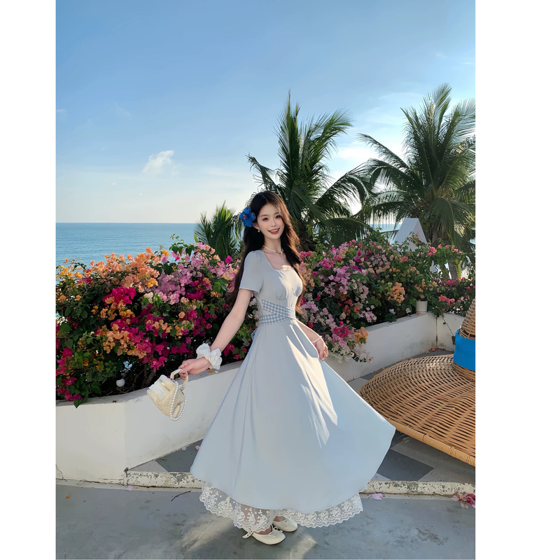 今年流行爆款法式蓝色方领连衣裙子女装夏季穿搭2025新款收腰长裙|undefined