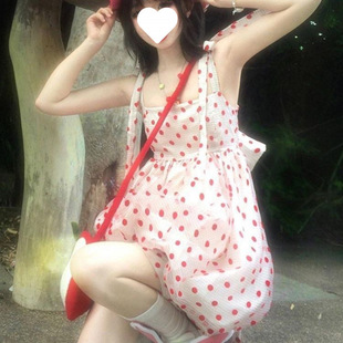 �����B��ȹ�ļ��¿�С���Ӻ󱳺����Y�������c�������ȹ����ȹŮ