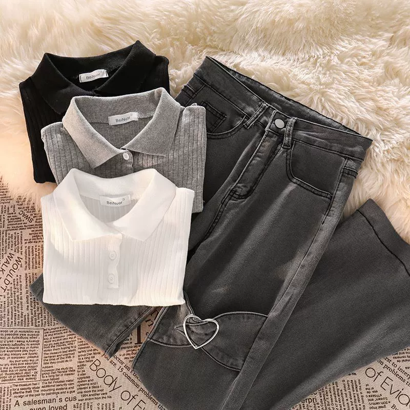 Short set, knitted denim flared trousers, polo collar