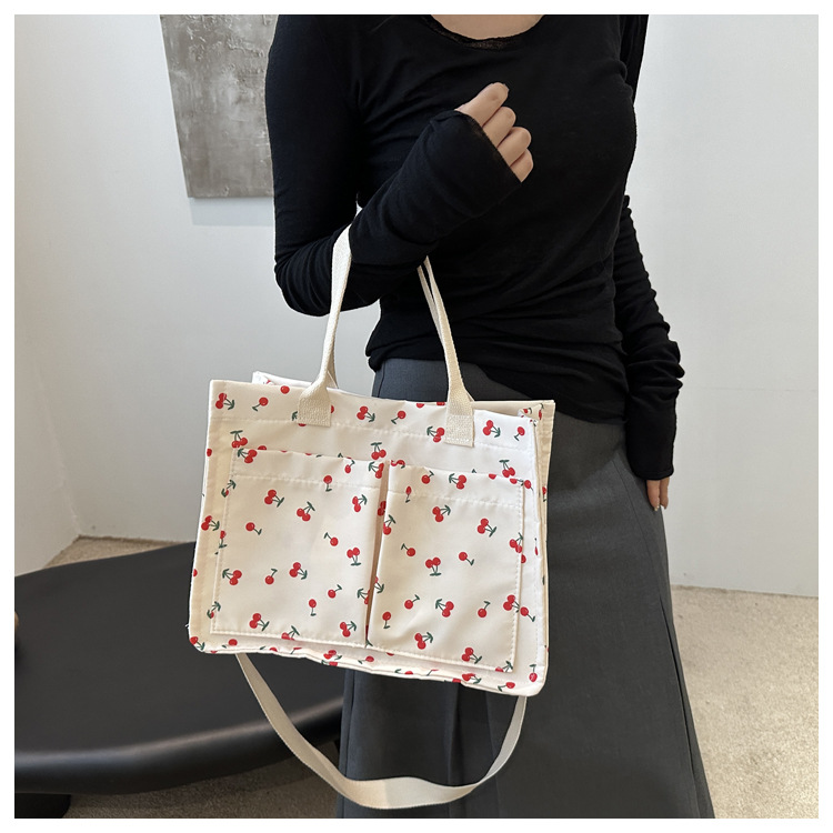 Large-capacity canvas student class 2024 Autumn new Korean-style trendy and personalized printed tote handbag for women undefined