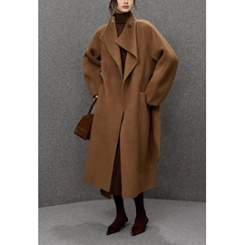 女式针织衫;女式衬衫;休闲裤