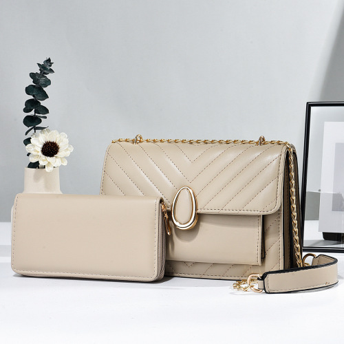 New women's bags, handbags, fashionable and casual cross-border mother-in-law bags, shoulder and crossbody bags, versatile, simple and lightweight mother's bags