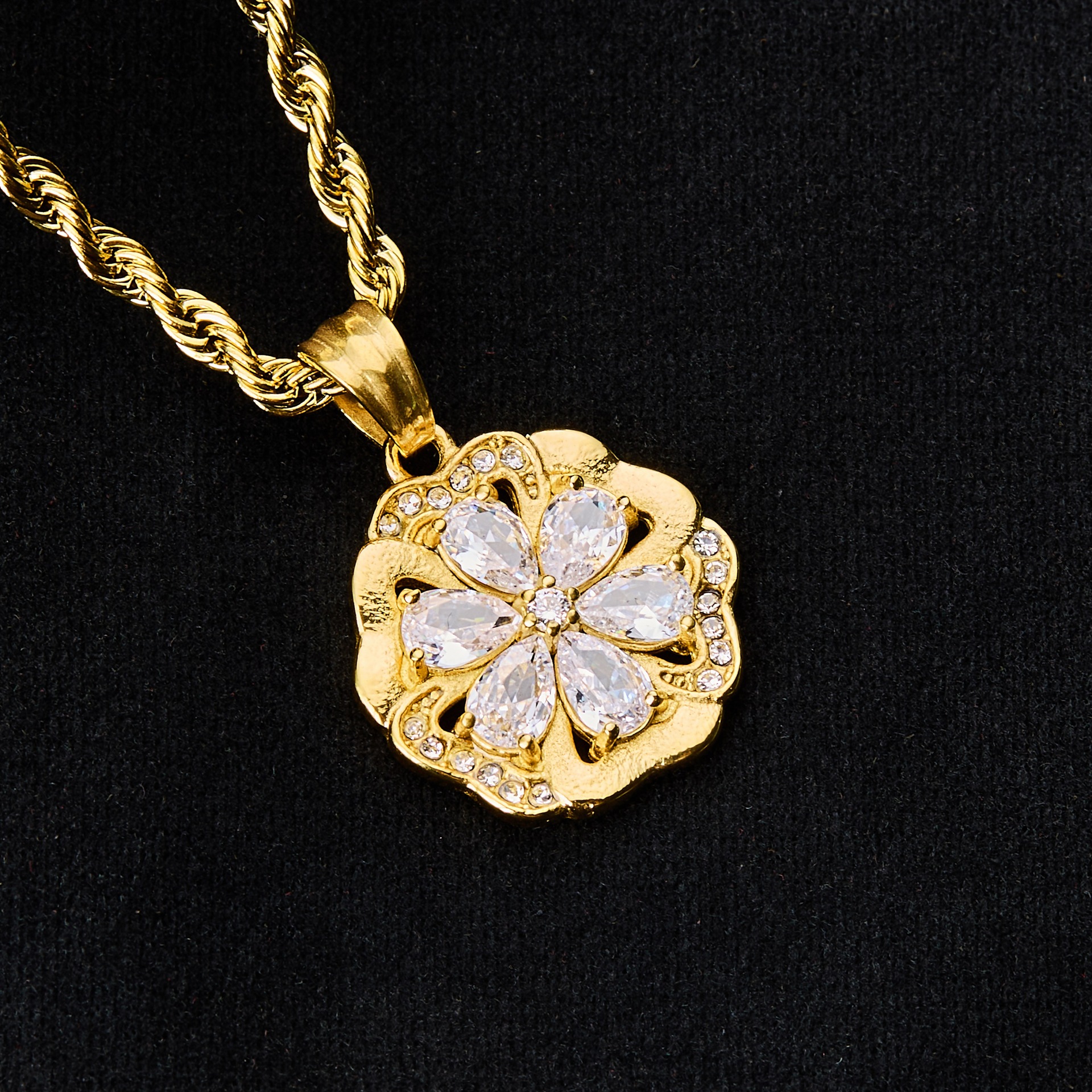 Gold+white zirconium—without chain