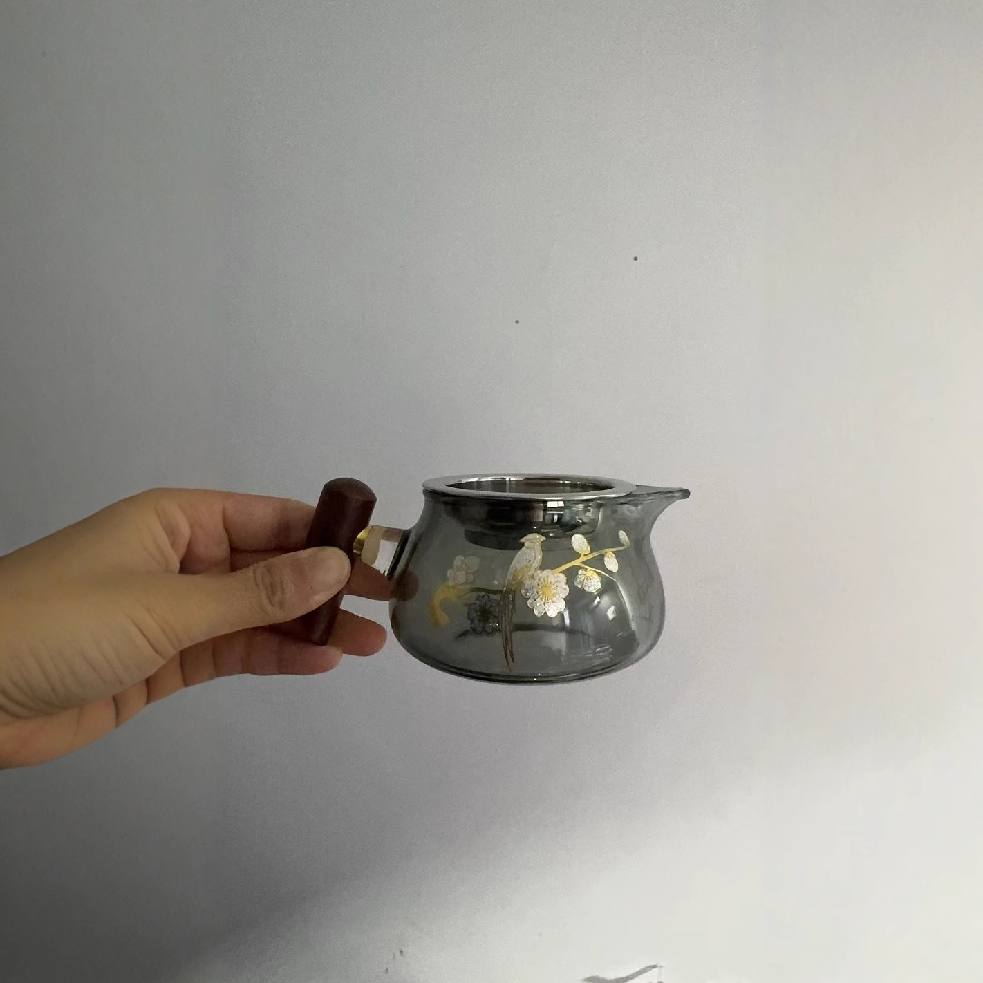 Mayorista de madera japonesa taza de vidrio justicia gruesa resistente al calor divisor de té kung fu accesorios de té té té té loto