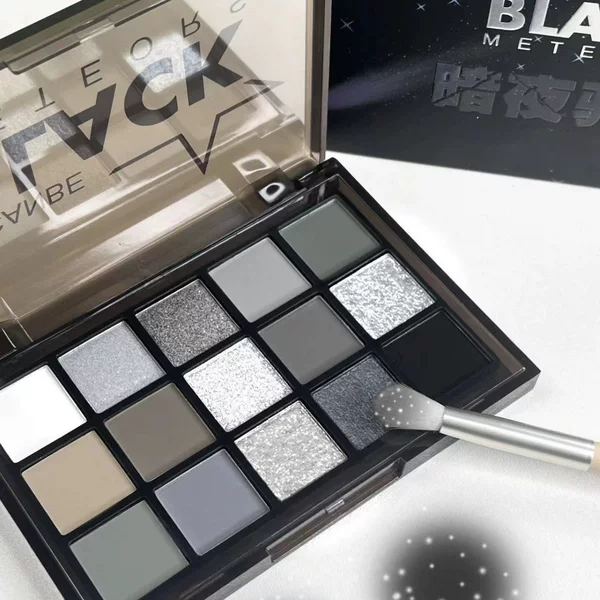 15 Color Dark Knight Eyeshadow Black Gray Cement New Pure Desire European and American Style Punk Loli Smoky Eyeshadow Palette