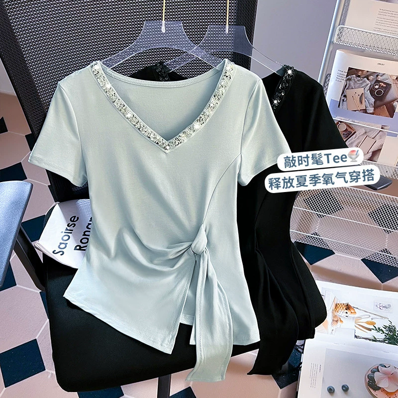 YS8 Real Shot сверхмощная футболка с v-образным вырезом и короткими рукавами для женщин, лето 2025, корейский стиль, облегающий крой, асимметричная талия, утягивающий силуэт, сексуальный вид
