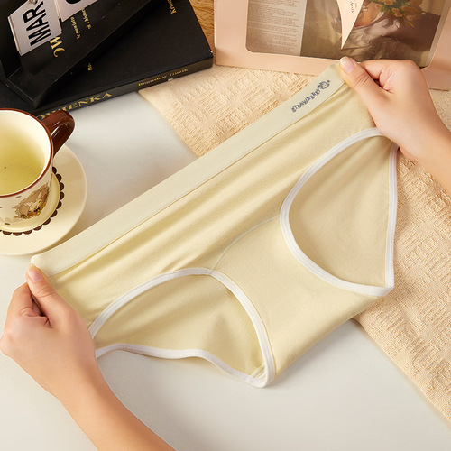 80 pieces of Xinjiang cotton plus-length pure cotton sexy women's underwear 7A antibacterial mid-rise lifting invisible triangle pants