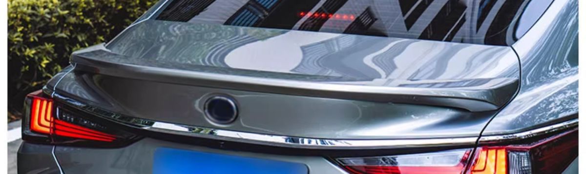 Suitable for Lexus ES200 tail ES260ES300h modification high-end sports tail accessories decoration
