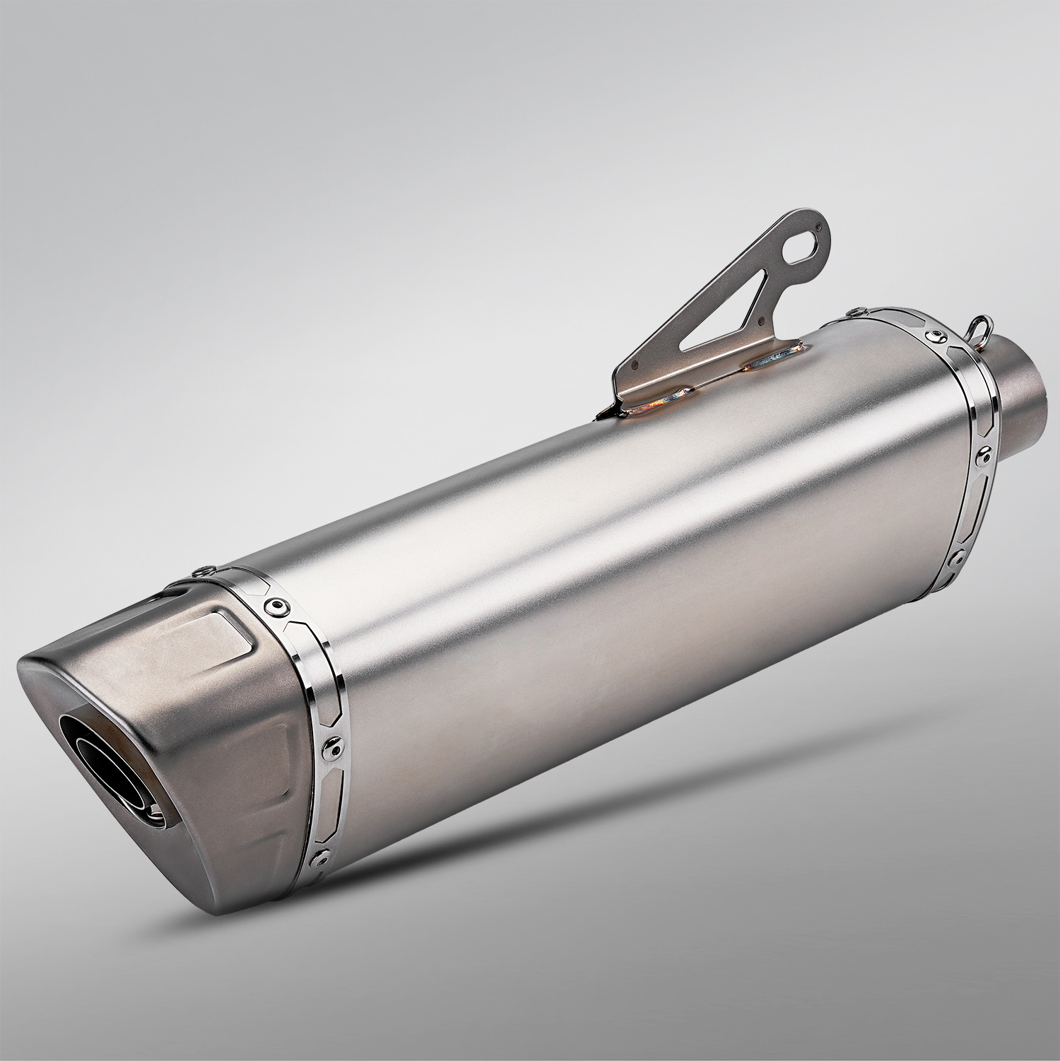 Universal Motorcycle Modified Exhaust Pipe, Oblique Triangle Stainless Steel, Suitable for Z400 R3 Mt07 Z900 Sai 600