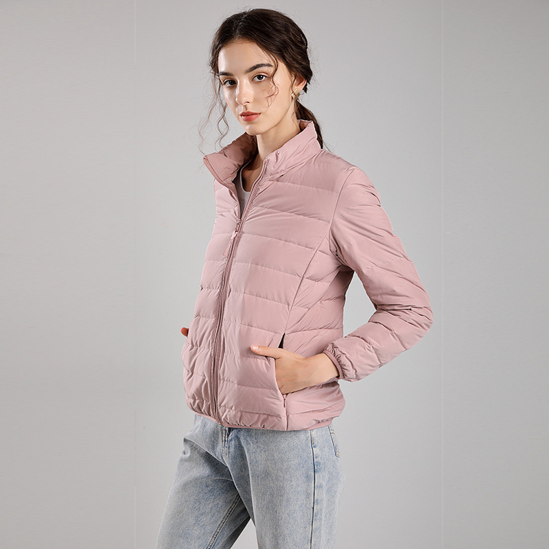 Lightweight down Jacket for Women, Seamless and Glued, New Autumn/Winter Style, 90% Down, Short Style, Stand Collar, Fashionable Slim Fit Thin Coat Lightweight down Jacket for Women, Seamless and Glued, New Autumn/Winter Style, 90% Down, Short Style, Stand Collar, Fashionable Slim Fit Thin Coat