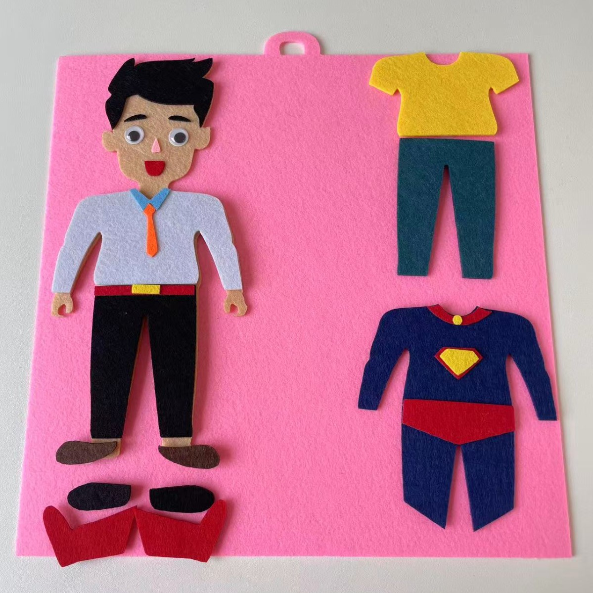 Jardín de infantes personajes de mano juguete área de rompecabezas actividad juguete ayuda didáctica clase pequeña tarjeta de material casero puzzle