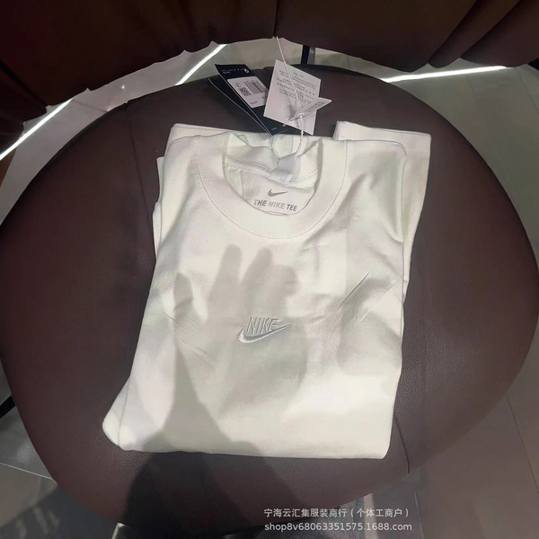 Cotton white solid color sports T-shirt