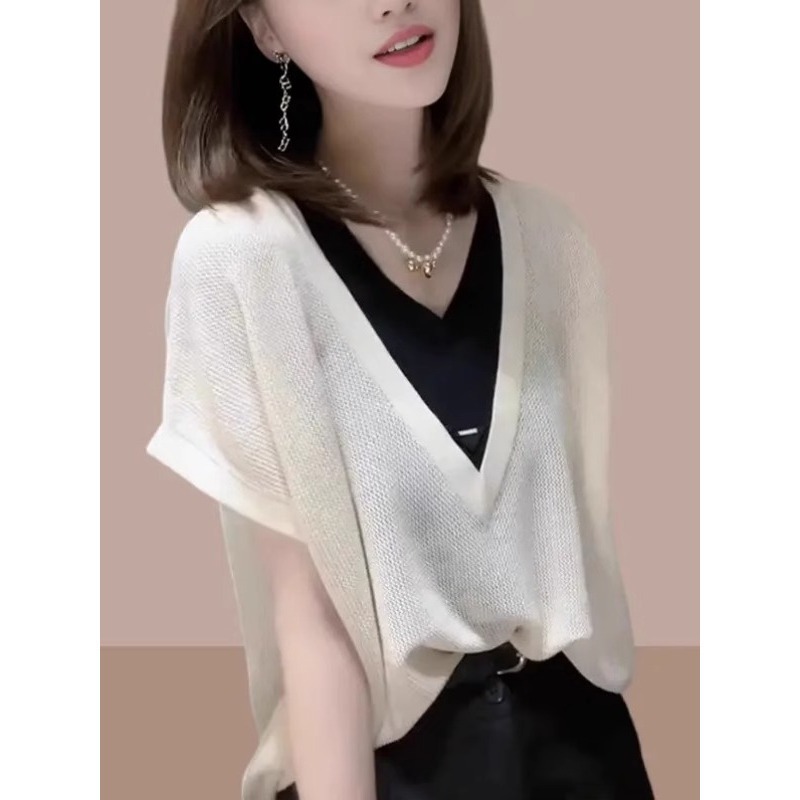 Áo thun nữ tay ngắn cổ chữ V giả hai mảnh dáng rộng che bụng — Màu đen
