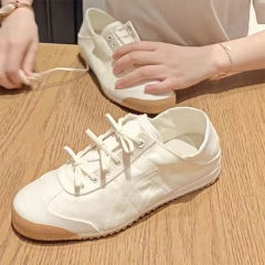 Gujiangei 高品質トレーニングシューズレディースレースアップカジュアルスポーツシューズ多用途白靴 2025 新しい夏のフォレスト・ガンプの靴
